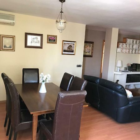 Апартаменты Apartamento Centro Rincon Playa Ринкон-де-ла-Викториа Экстерьер фото